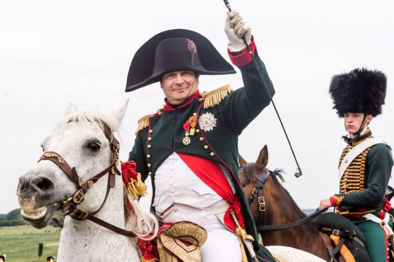 "Napoleon"se připravuje k boji. "Napoleon"se připravuje k boji.