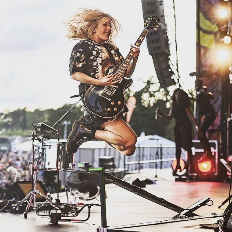 Ellie Goulding.