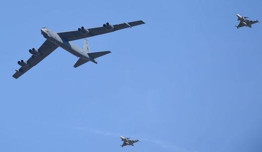 Strategický bombardér B-52 Stratofortress, jedna z hlavních atrakcí.