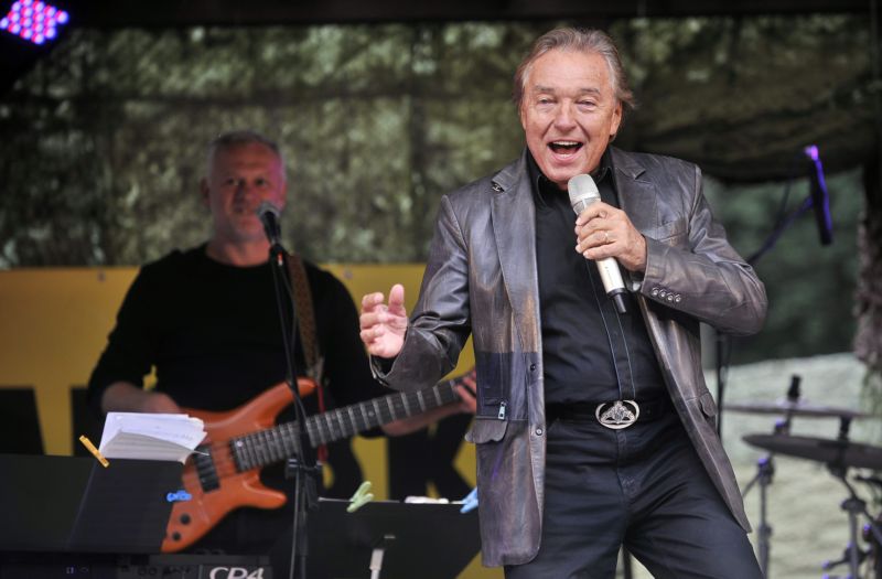 Karel Gott.