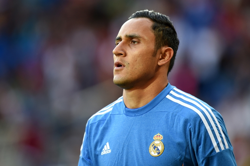 Brankáři Keyloru Navasovi se v létě hodně nechtělo z Realu Madrid do Manchesteru United.