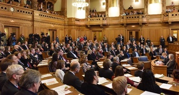 Hamburský parlament nejspíše schválí nová zákon o zabavování soukromých nemovitostí.