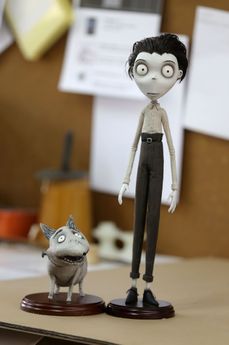 Postavičky z filmu Frankenweenie: Domácí mazlíček.