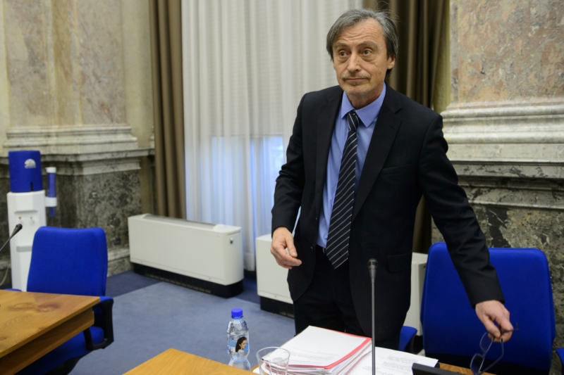 Ministr obrany Martin Stropnický. Ministr obrany Martin Stropnický.
