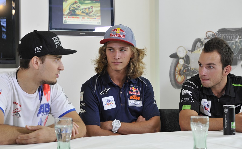 Zleva Karel Abraham, Karel Hanika a Jakub Kornfeil.