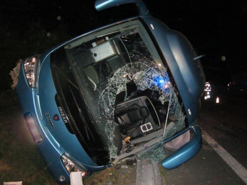 Polský autobus havaroval na sedmém kilometru rychlostní silnice R46 ve směru z Vyškova na Olomouc.