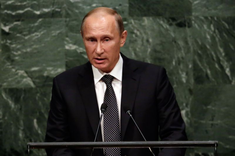 Vladimir Putin při projevu k OSN v New Yorku. Vladimir Putin při projevu k OSN v New Yorku.