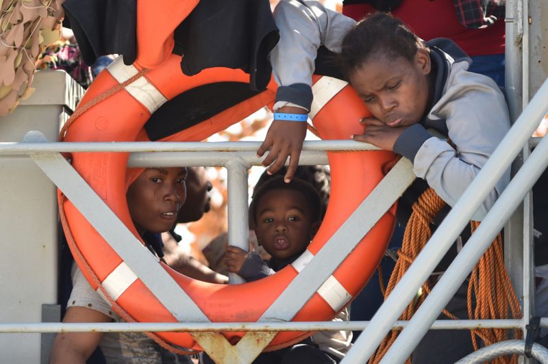 Letos Středozemní moře překonalo zhruba už 430 tisíc migrantů.