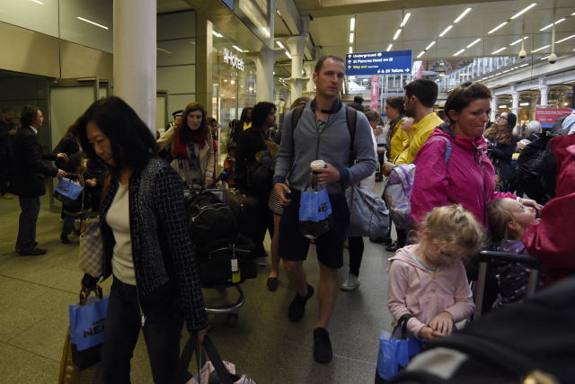 Cestou za vysněným cílem migranti často riskují vlastní život.