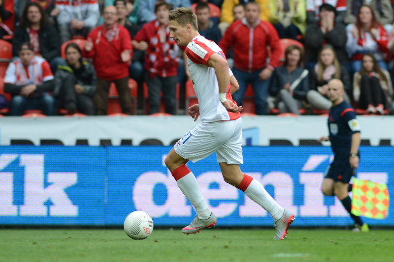 Útočník pražské Slavie Milan Škoda. Útočník pražské Slavie Milan Škoda.