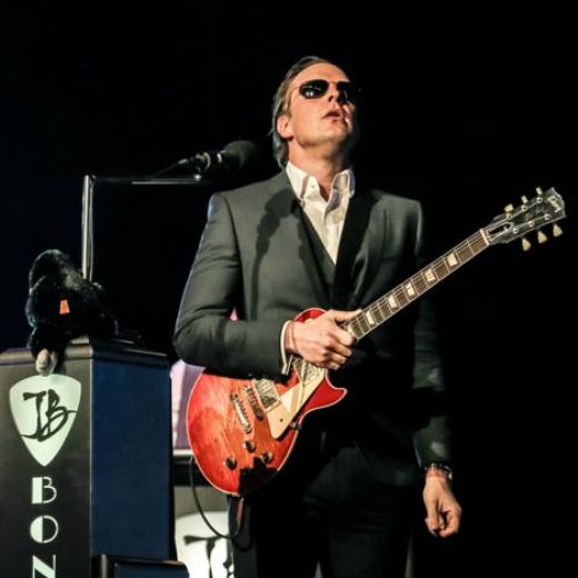 Joe Bonamassa na koncertě v Radio City Music Hall.