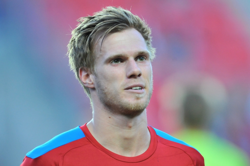 Místo zraněného stopera Sparty Maria Holka povolal Tomáše Kalase (na snímku) z Middlesbrough. Místo zraněného stopera Sparty Maria Holka povolal Tomáše Kalase (na snímku) z Middlesbrough.