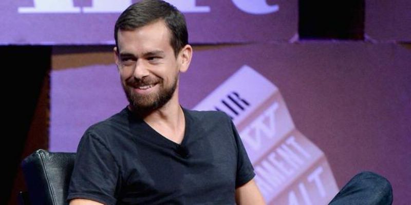 Nově zvolený generální ředitel Twitteru Jack Dorsey. Nově zvolený generální ředitel Twitteru Jack Dorsey.