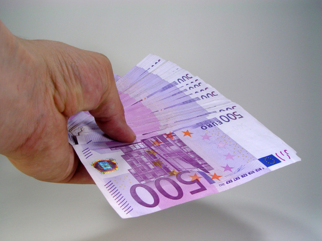 Kapesné ve výši tisíců eur: trochu zmatené představy o Evropě. 