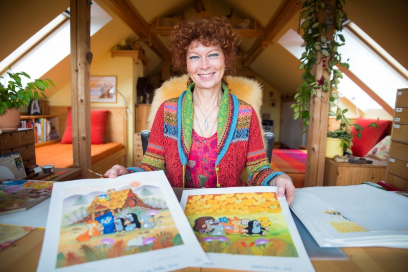 Malířka a ilustrátorka Kateřina Milerová, dcera Zdeňka Milera. Malířka a ilustrátorka Kateřina Milerová, dcera Zdeňka Milera.