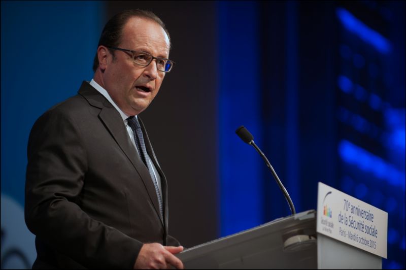 Francouzský prezident François Hollande. Francouzský prezident François Hollande.