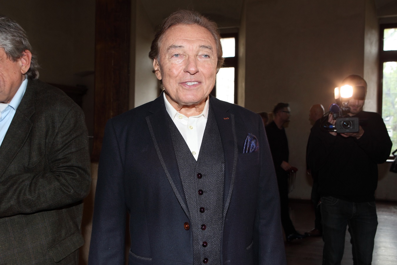 Karel Gott pokřtil své pěti CD duetů. Je to pro něj velmi prestižní záležitost.