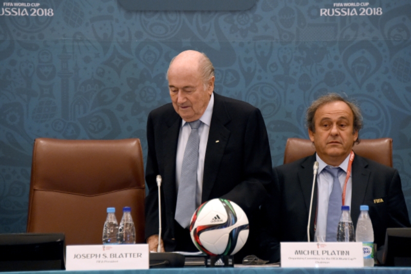 Sepp Blatter a Michel Platini.