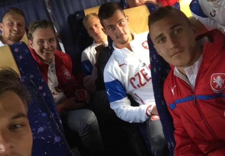 Čeští reprezentanti do 19 let porazili Arménii. "Selfie" musí být.