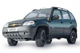 Ani Chevrolet Niva nedokáže zabránit poklesu prodejů na ruském trhu.