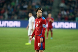 Tomáš Rosický trpí na zranění. Jeho náhradník je zatím v nedohlednu.