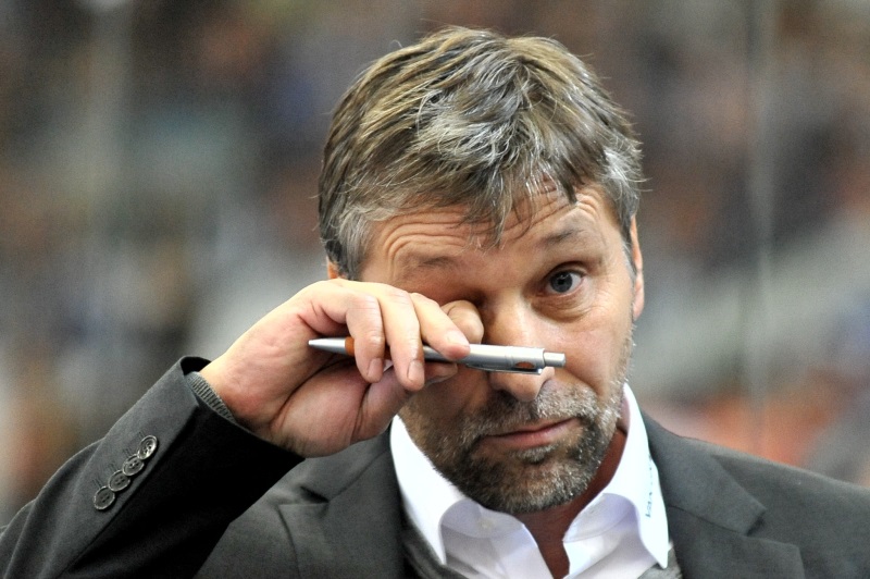 Josef Jandač čelí kritice ze strany fanoušků. Josef Jandač čelí kritice ze strany fanoušků.