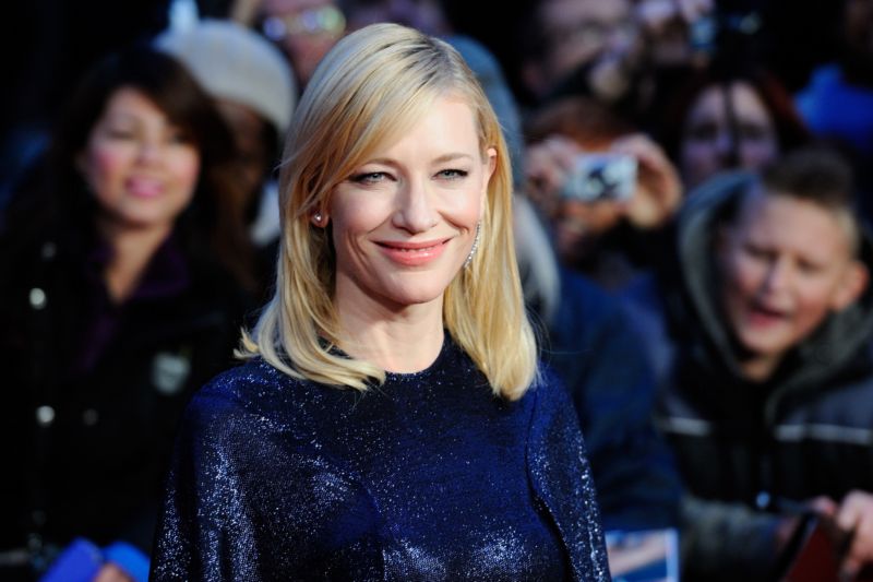 Herečka Cate Blanchett na Filmovém festivalu v Londýně. Herečka Cate Blanchett na Filmovém festivalu v Londýně.