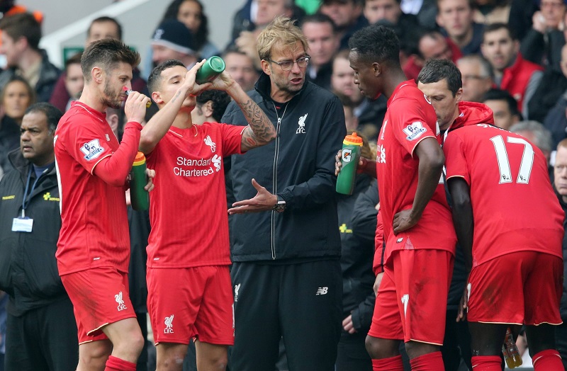 Jürgen Klopp se svým novým týmem.