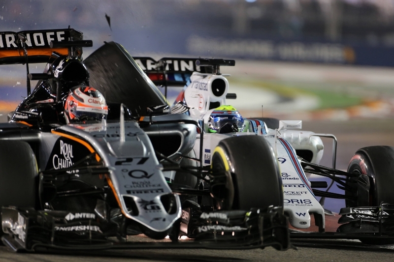 Změny na monopostech formule 1 neplní svůj účel.