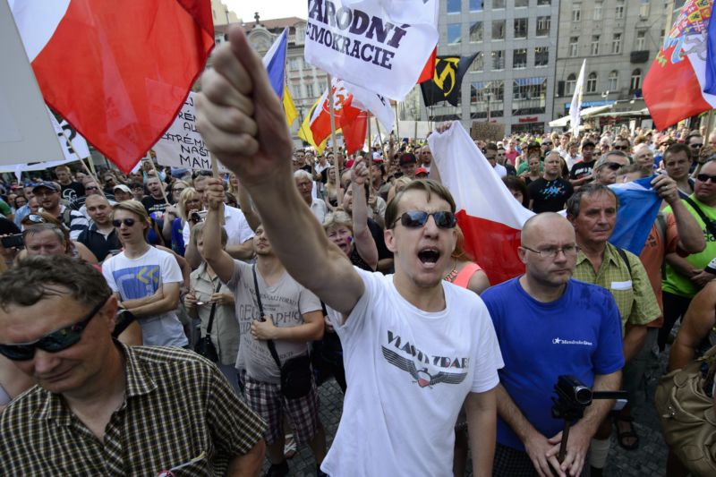 Demonstrace na Staroměstském náměstí. Demonstrace na Staroměstském náměstí.