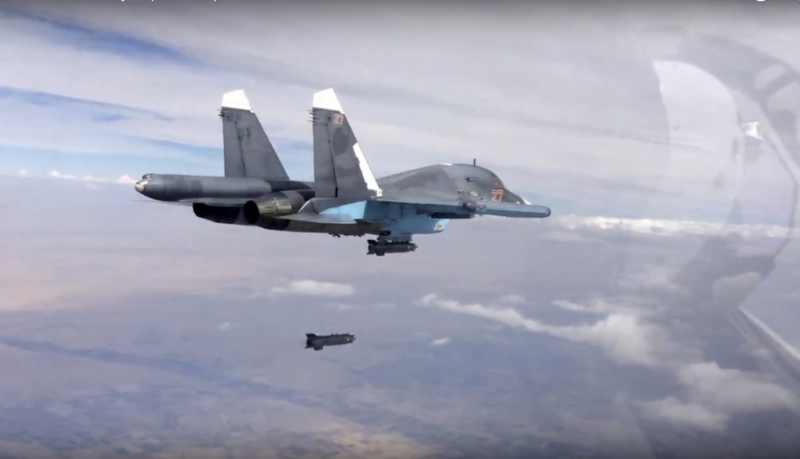 Ruská stíhačka. Na snímku bombardování Sýrie.