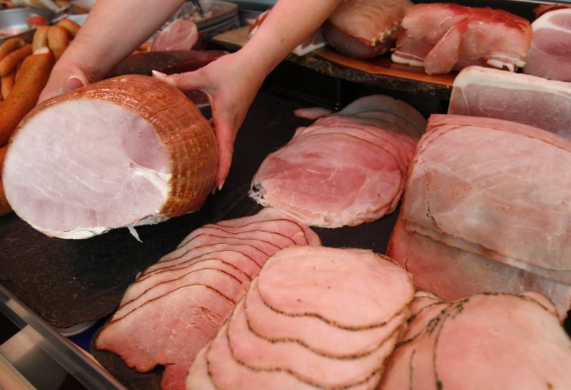Na seznam prokázaných karcinogenů přibyla šunka, slanina i párky.