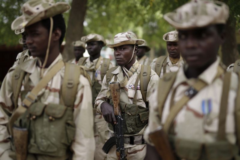 Nigerijští vojáci osvobodili tři stovky zajatců Boko Haram (ilustrační foto).