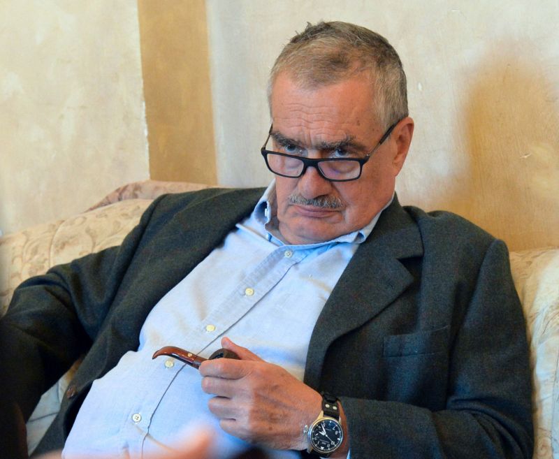 Karel Schwarzenberg. Karel Schwarzenberg.