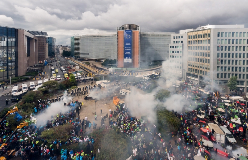 O rozruch se v srdci EU pravidelně starají protestující zemědělci.