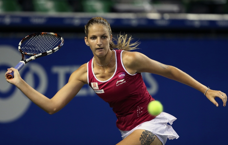 Tenistka Karolína Plíšková vstoupila do turnaje Elite Trophy v Ču-chaj vítězstvím 6:4, 3:6, 6:2 nad Srbkou Jelenou Jankovičovou. Tenistka Karolína Plíšková vstoupila do turnaje Elite Trophy v Ču-chaj vítězstvím 6:4, 3:6, 6:2 nad Srbkou Jelenou Jankovičovou.