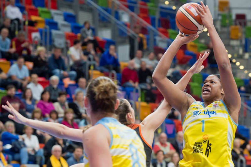 Basketbalistky USK Praha. Basketbalistky USK Praha.