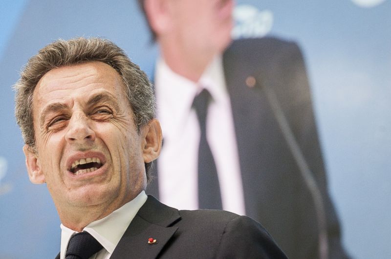 Nicolas Sarkozy podvody ve své kampani odmítá.