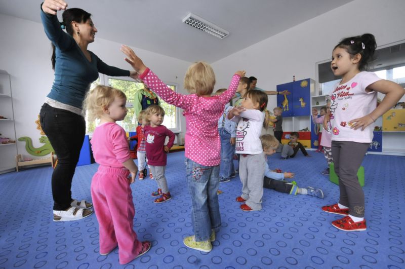 Studie zjistila, že pozitivní účinek mateřských škol je výraznější než vliv přípravných tříd. Studie zjistila, že pozitivní účinek mateřských škol je výraznější než vliv přípravných tříd.