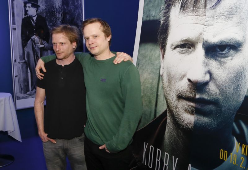 Drama Kobry a užovky je jedním z kritikou i diváky nejoceňovanějších filmů roku.