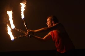 Akce zvaná Roztoč fest nabídne divákům umění s ohněm, žonglování, zacházení s bičem či akrobacii.