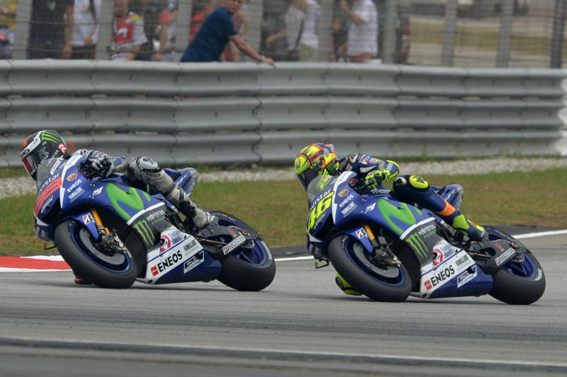 Rivalové Jorge Lorenzo a Valentino Rossi. 