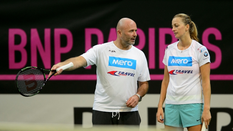 Petra Kvitová s trenérem Davidem Kotyzou. Petra Kvitová s trenérem Davidem Kotyzou.