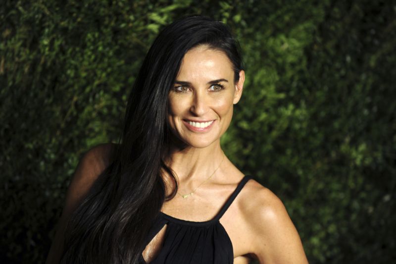 Demi Moore snad umí zastavit čas.