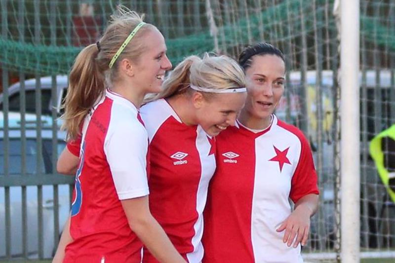 Radost fotbalistek Slavie.