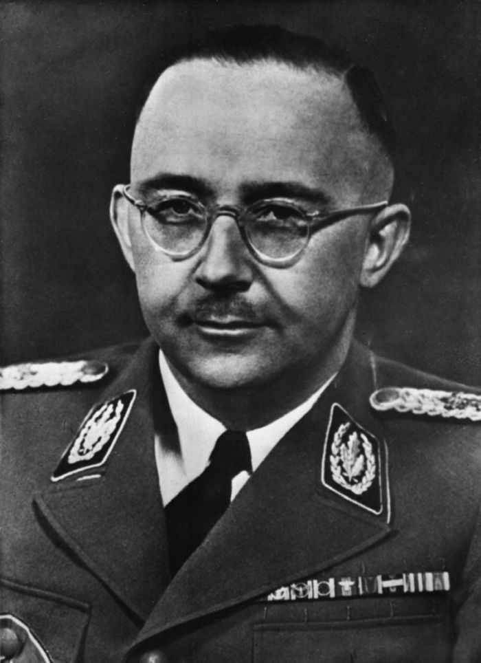 Heinrich Himmler, říšský vedoucí SS a šéf říšské policie.
