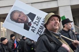 Velké zklamání studentů vzniklo kvůli vystoupení prezidenta Zemana a bezpečnostním nařízením, která s ním souvisela (ilustrační foto).