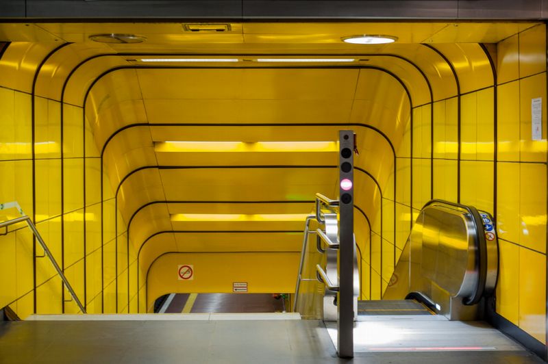 Metro v Bonnu.