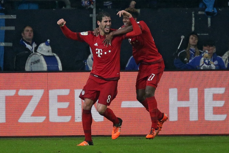 Bayern porazil Schalke.