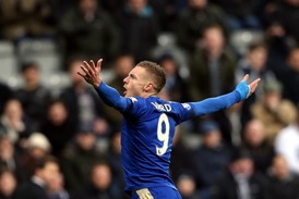 Jamie Vardy hrál před pěti lety osmou nejvyšší ligu Anglie. Dnes je nejlepším střelcem Premier League.